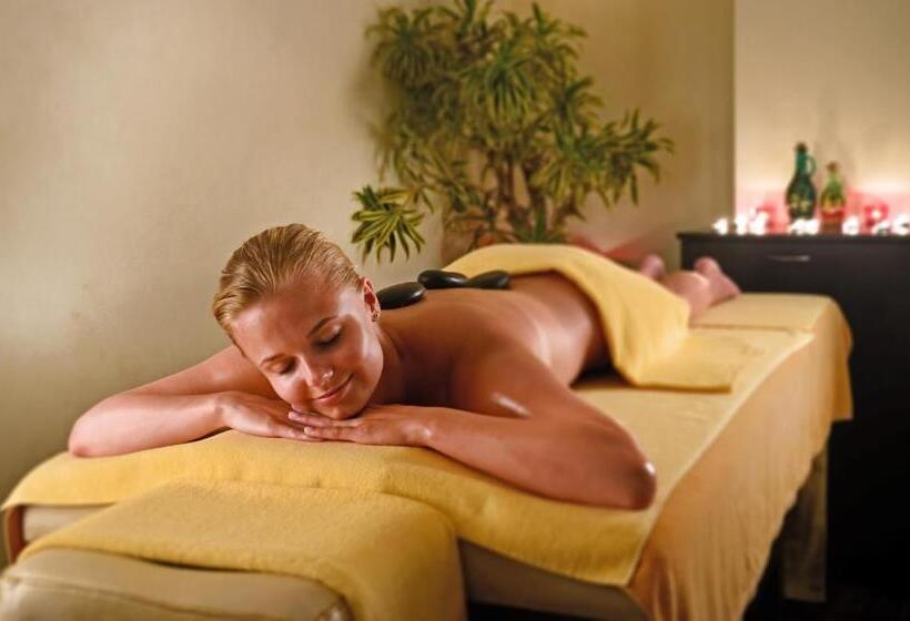 Korumar Hotel Deluxe