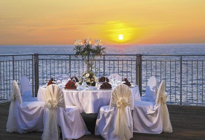 Korumar Hotel Deluxe