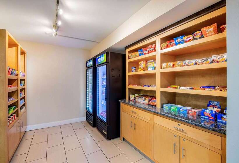 فندق La Quinta Inn & Suites By Wyndham Elkview  Charleston Ne