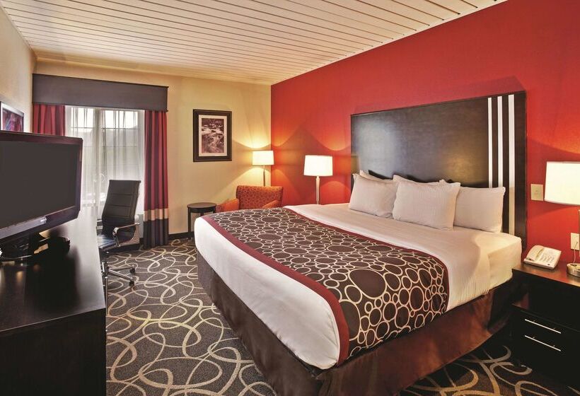 فندق La Quinta Inn & Suites By Wyndham Elkview  Charleston Ne