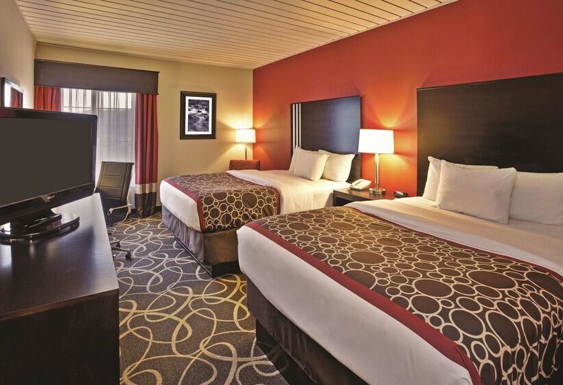 فندق La Quinta Inn & Suites By Wyndham Elkview  Charleston Ne