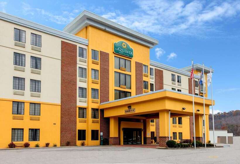 فندق La Quinta Inn & Suites By Wyndham Elkview  Charleston Ne