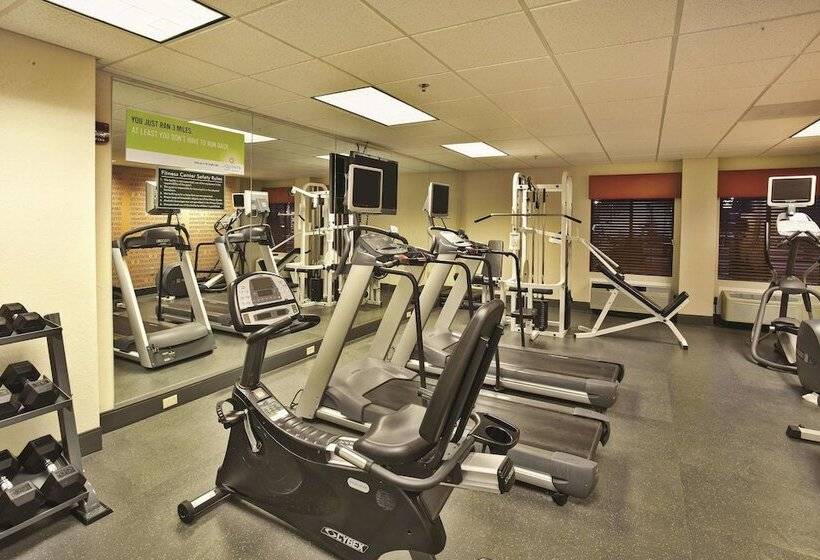 فندق La Quinta Inn & Suites By Wyndham Elkview  Charleston Ne