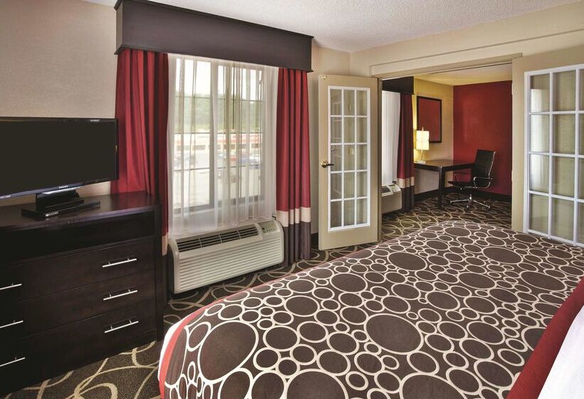 ホテル La Quinta Inn & Suites   New River Gorge National Park