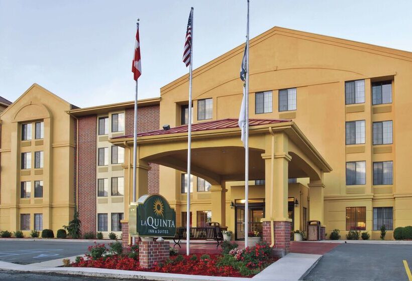 ホテル La Quinta Inn & Suites   New River Gorge National Park