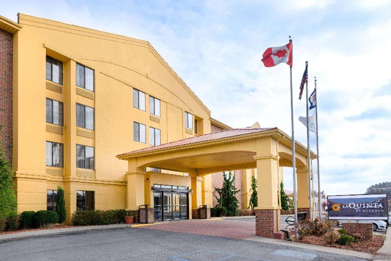 فندق La Quinta Inn & Suites   New River Gorge National Park
