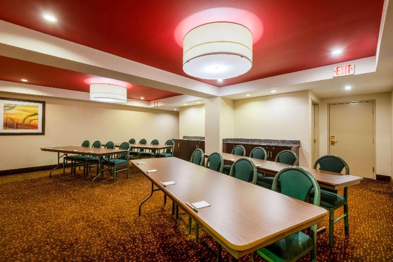ホテル La Quinta Inn & Suites   New River Gorge National Park