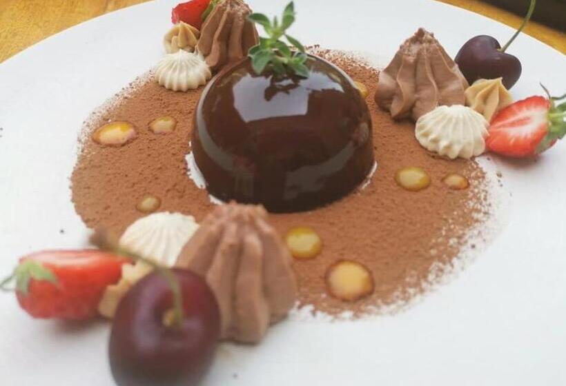 فندق Mas De La Senancole