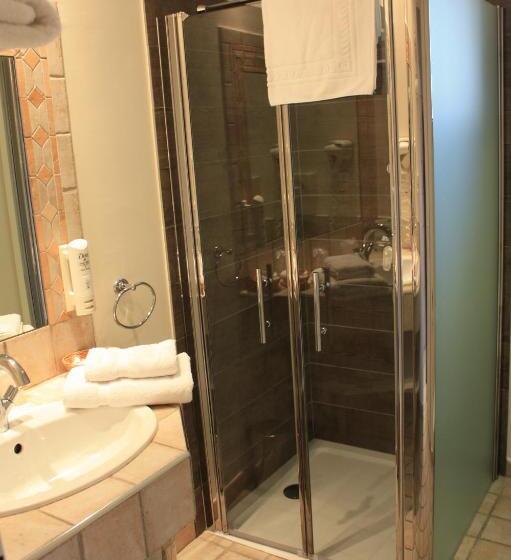 فندق Mas De La Senancole