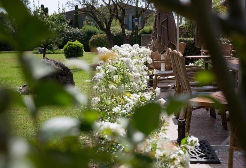 فندق Mas De La Senancole