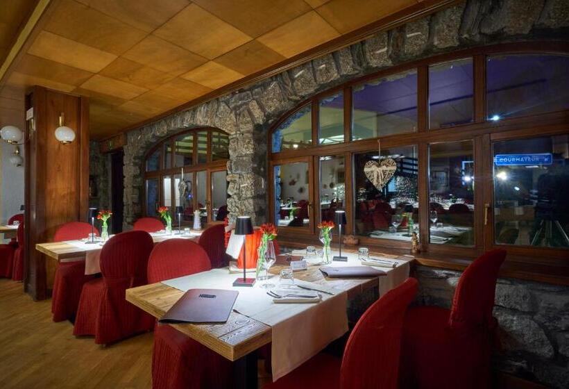 Ih Hotels Courmayeur Mont Blanc