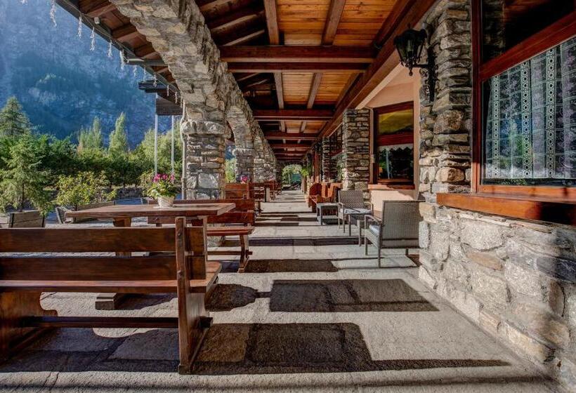 Ih Hotels Courmayeur Mont Blanc