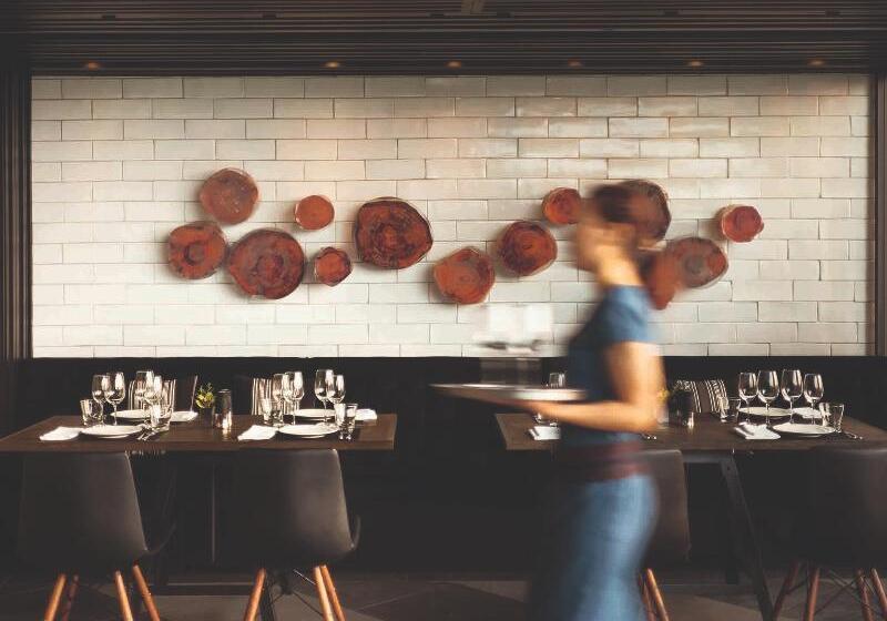 هتل Mövenpick Samarkand