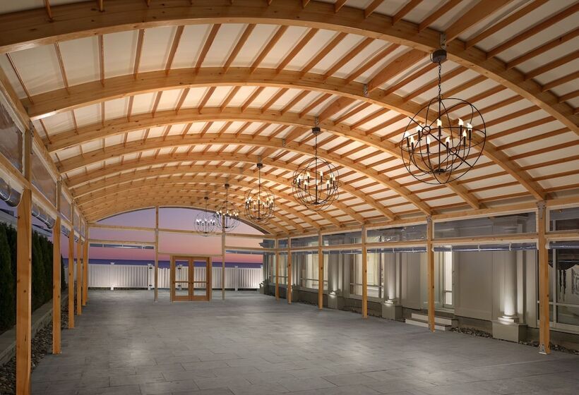 فندق Nantasket Beach Resort