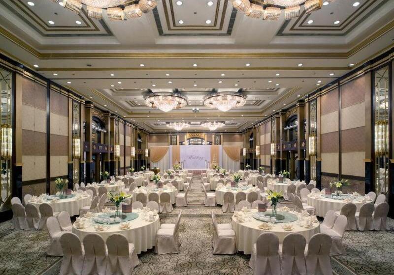 ホテル New World Shunde