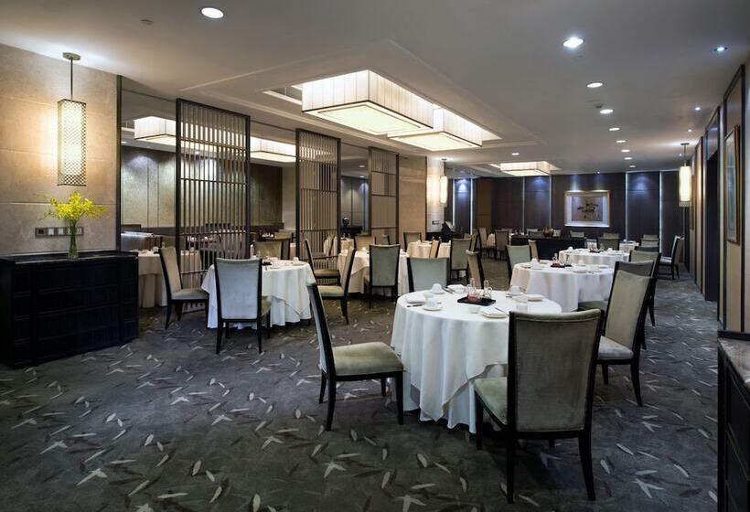 Отель New World Shunde