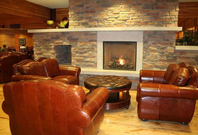 Norfolk Lodge & Suites, Ascend Hotel Collection