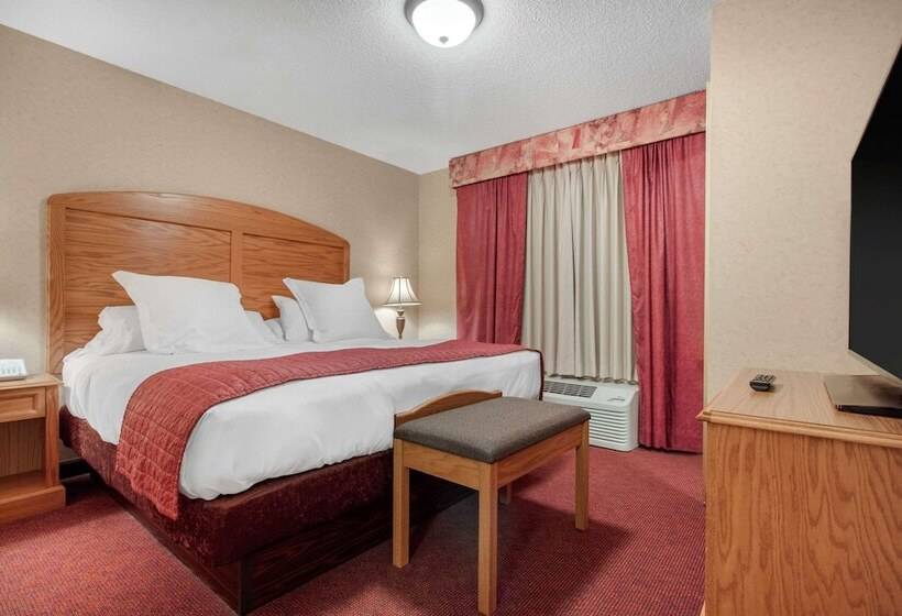 Norfolk Lodge & Suites, Ascend Hotel Collection