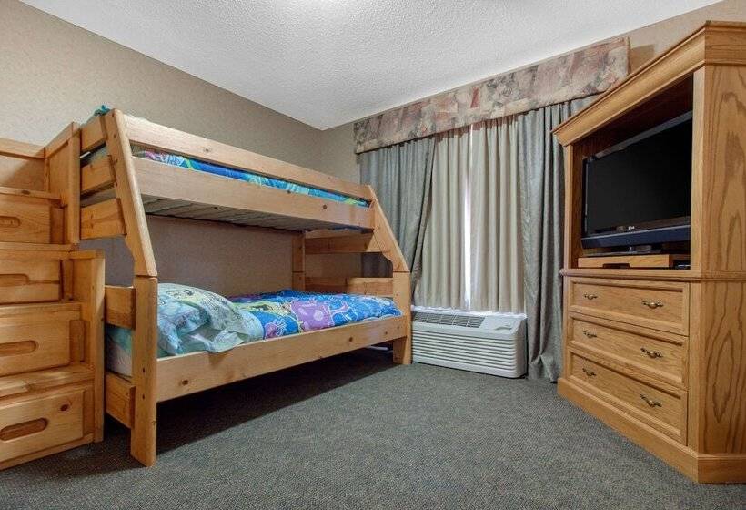 Norfolk Lodge & Suites, Ascend Hotel Collection