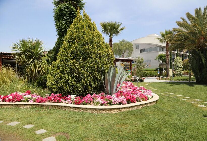 호텔 Palm Wings Beach Resort & Spa Kusadasi All Inclusive