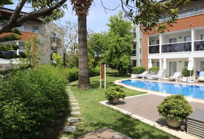 호텔 Palm Wings Beach Resort & Spa Kusadasi All Inclusive