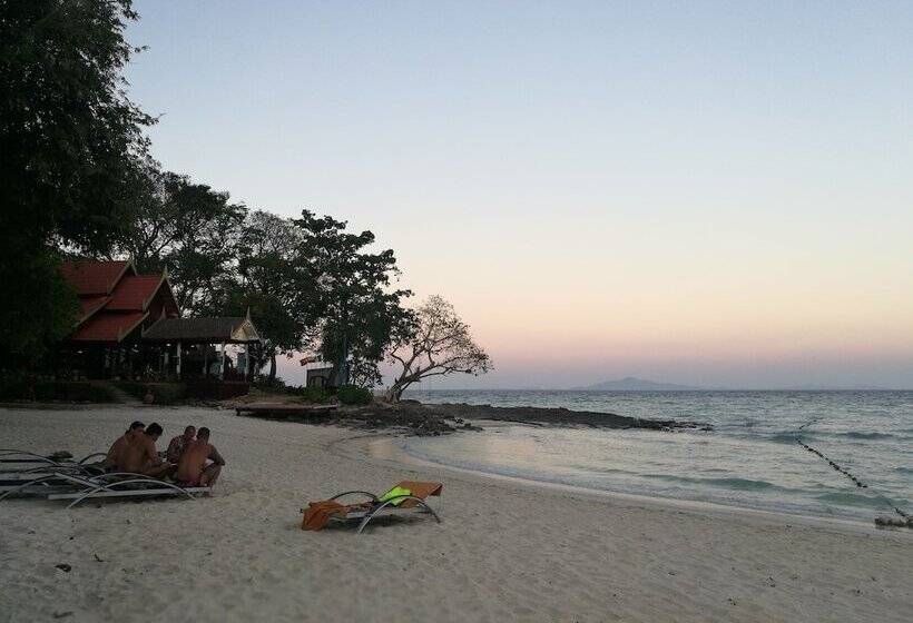 בית מלון כפרי Phi Phi Natural Resort