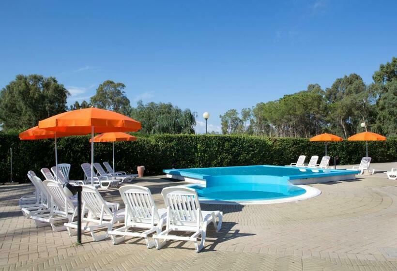 בית מלון כפרי Ihr Pizzo Calabro Resort