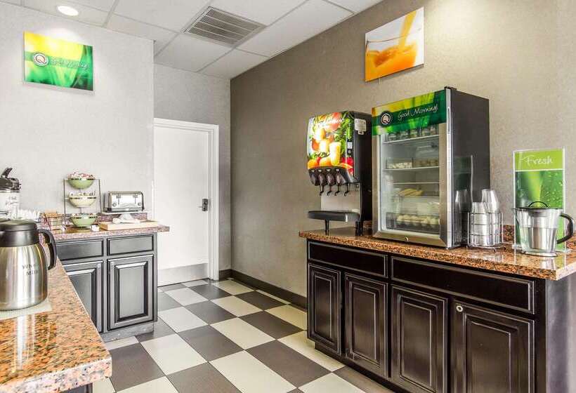 فندق Quality Inn