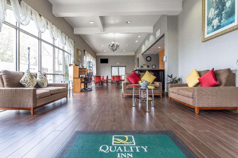 فندق Quality Inn