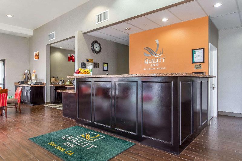 فندق Quality Inn