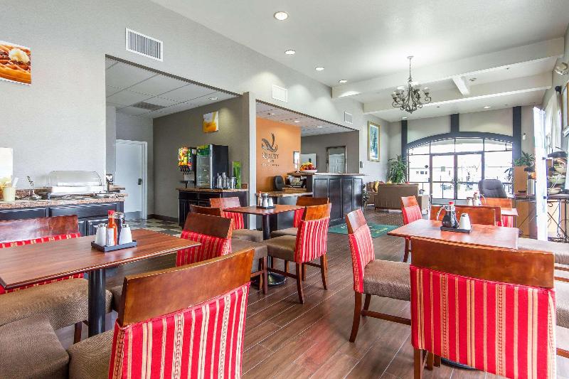 فندق Quality Inn