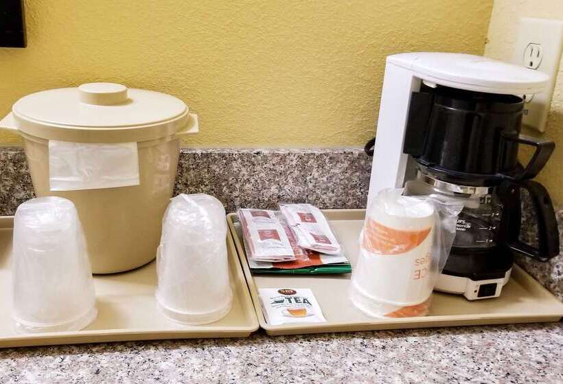 酒店 Quality Inn & Suites Cincinnati Sharonville