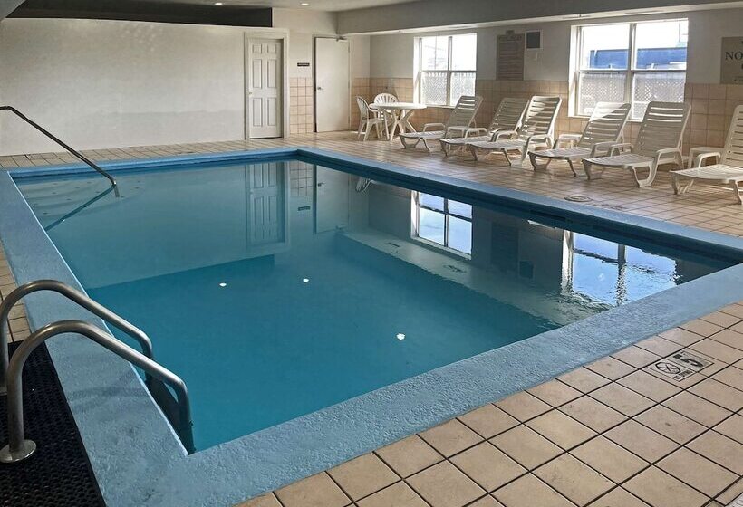 酒店 Quality Inn & Suites Cincinnati Sharonville