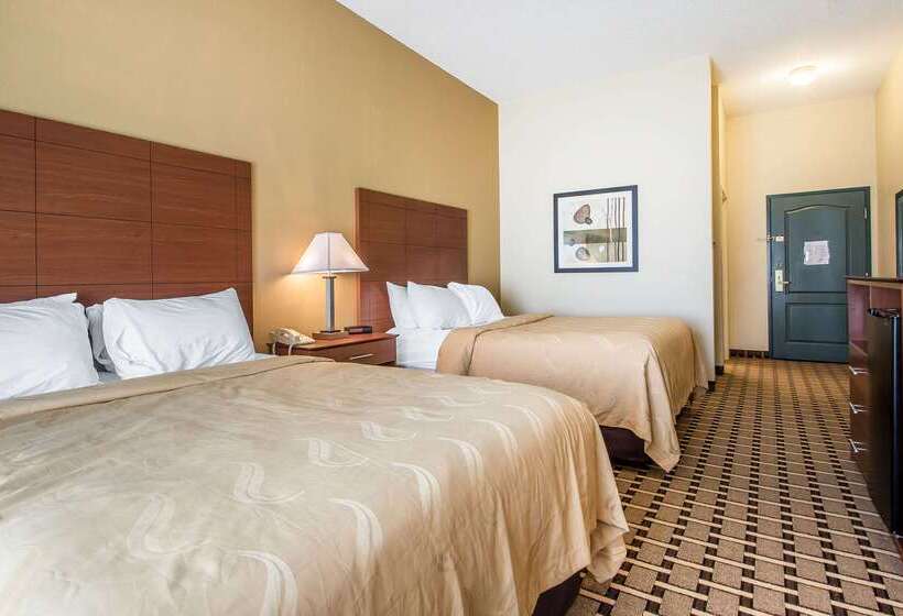 فندق Quality Inn & Suites East Troy I 43