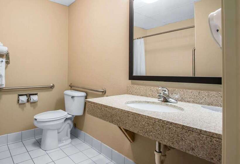 فندق Quality Inn & Suites East Troy I 43