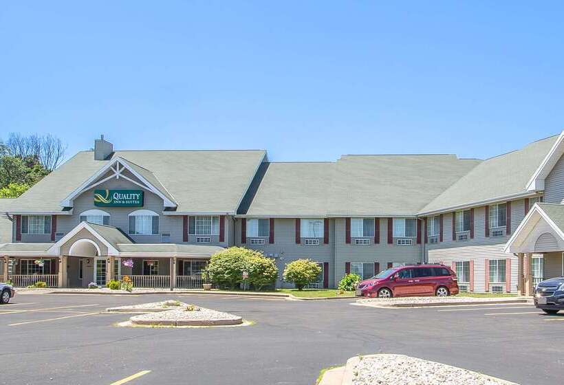 فندق Quality Inn & Suites East Troy I 43
