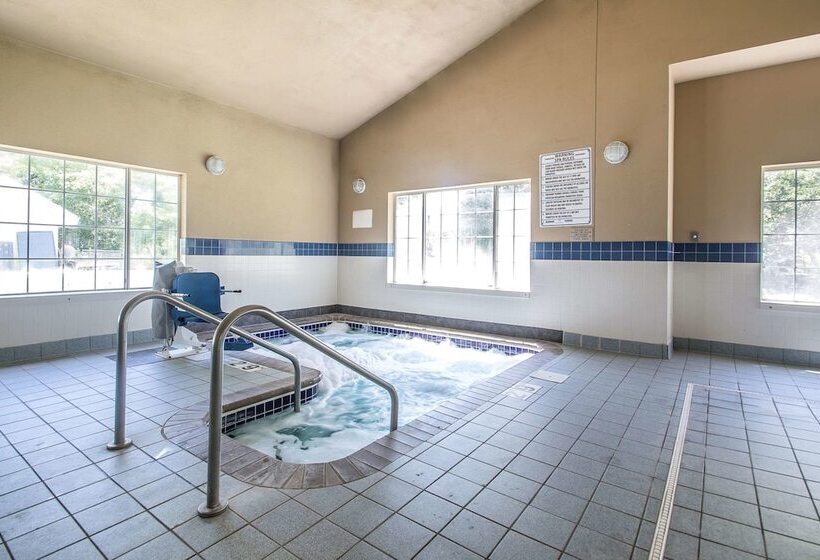 فندق Quality Inn & Suites East Troy I 43