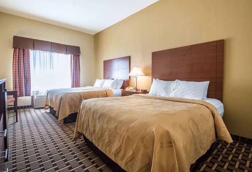 فندق Quality Inn & Suites East Troy I 43