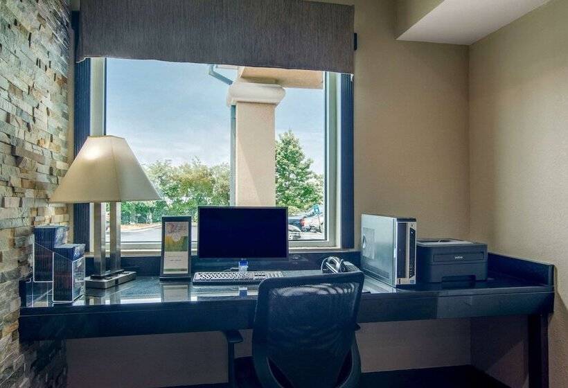 فندق Quality Inn & Suites Union City   Atlanta South