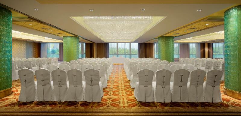 Radisson Blu Hotel Shanghai New World