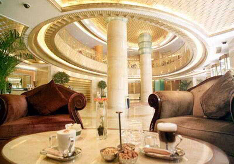 Radisson Blu Hotel Shanghai New World