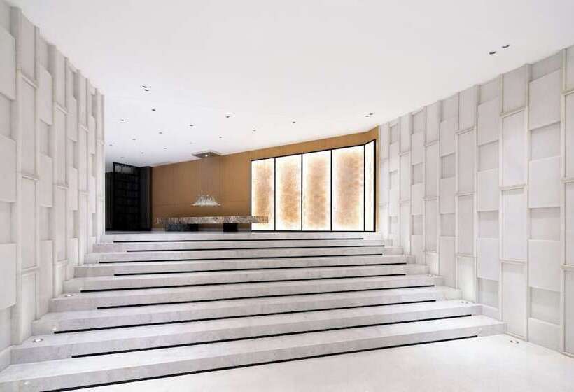 هتل Sanya Golden Phoenix Sea View