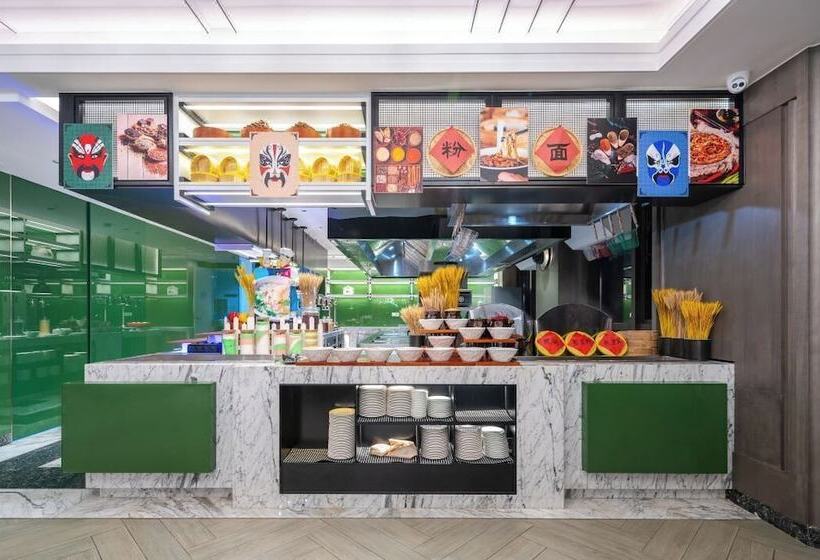 هتل Sanya Golden Phoenix Sea View