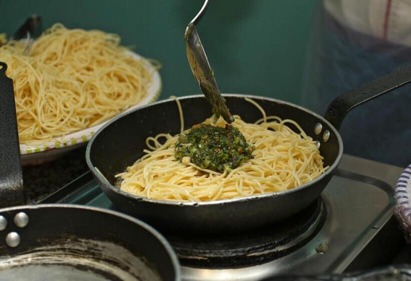 בית מלון כפרי Skanes Serail