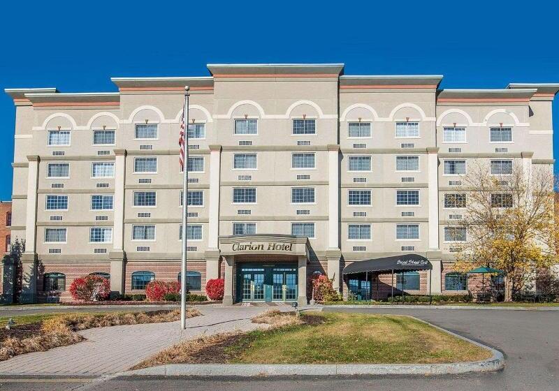 The Marx Hotel Downtown University Area