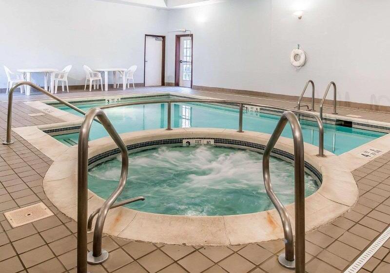 The Marx Hotel Downtown University Area