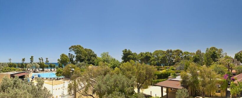 בית מלון כפרי Voi  Floriana Resort