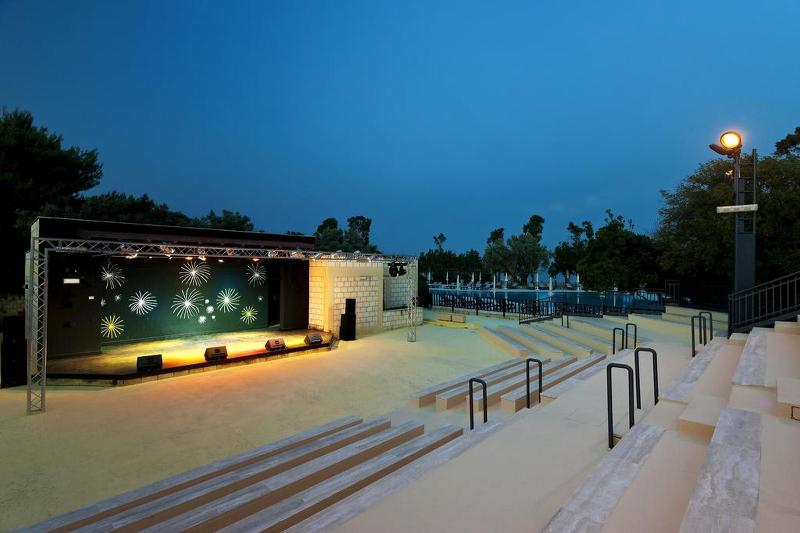 בית מלון כפרי Voi  Floriana Resort