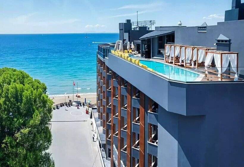 Jura Hotels Ada Beach