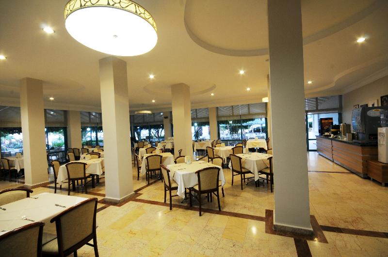 Tropical Beach Hotel